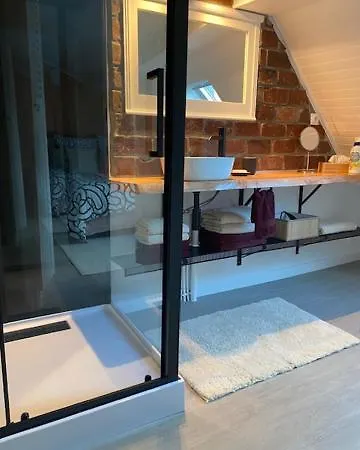 Le 18 Pontcel 펜션 뤼자르슈